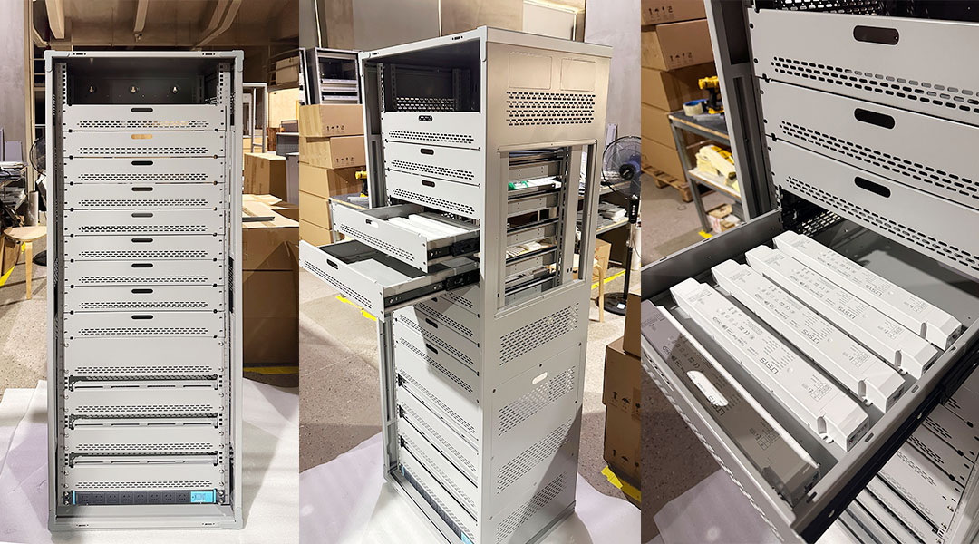 驅(qū)動+強(qiáng)電一體化解決方案：來看瑪徳克創(chuàng)新1.6米設(shè)備中心定制箱。