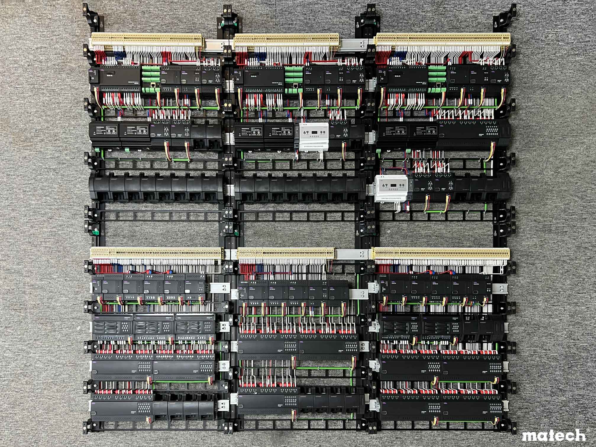 精湛工藝丨6套智能模塊接線完成，新疆客戶訂單完美交付！